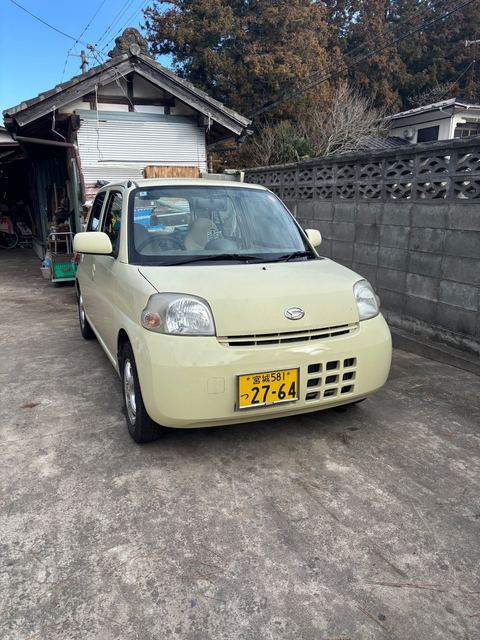 L235S エッセ の写真1