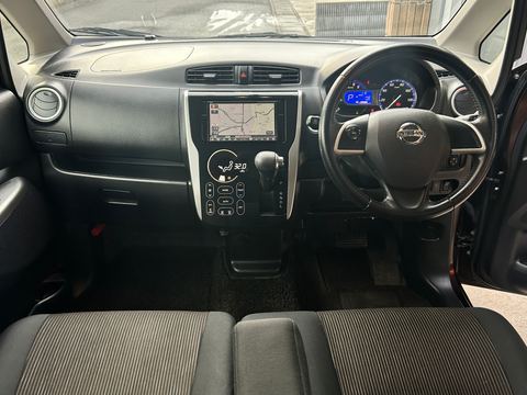 ニッサン デイズ ハイウェイスター G 4WD の写真5