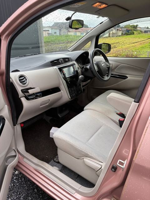 日産デイズX 4WD の写真4