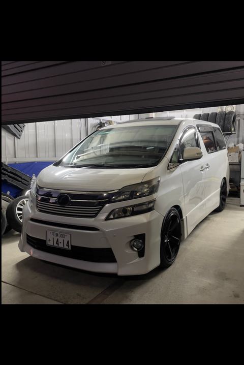 トヨタ ヴェルファイア2.4Z ゴールデンアイズ の写真1