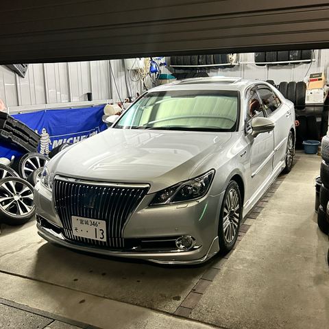 Crown Majesta 3.5F-HV Full Modellista の写真1