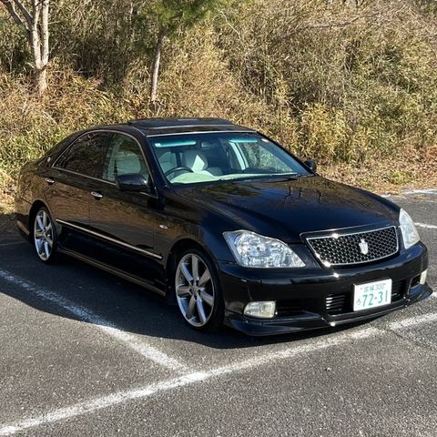 Toyota Crown Athlete 2.5 の写真1