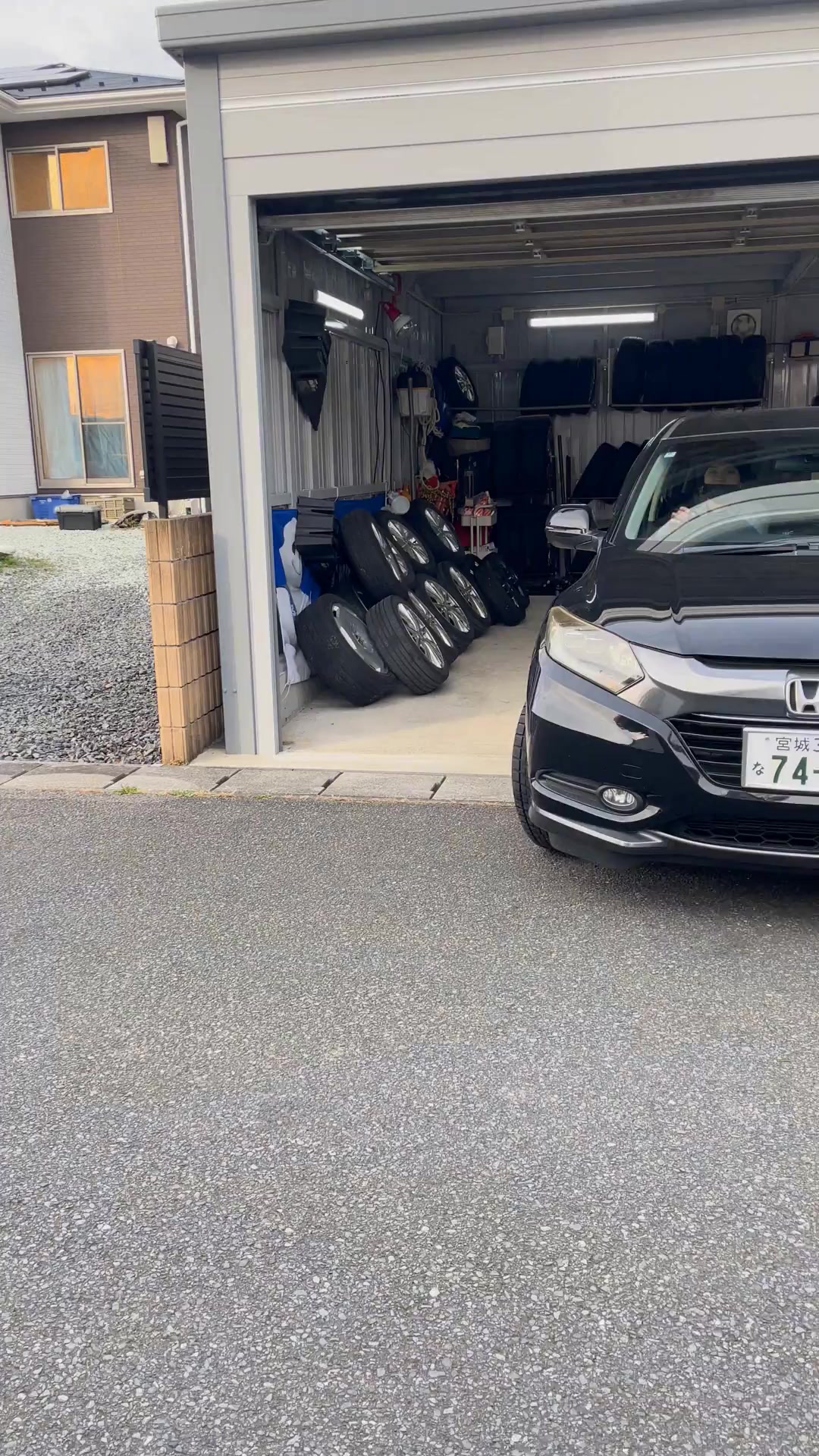 Vezel 4WD Hybrid XL Package の動画